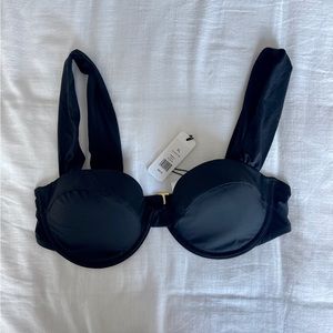 NWT WeWoreWhat Claudia Top